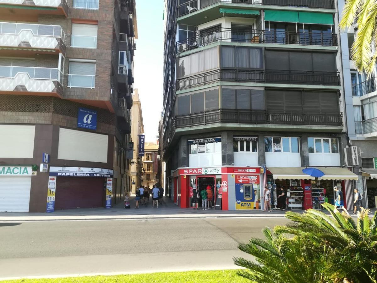 Alexander Apartments Alicante Exteriör bild
